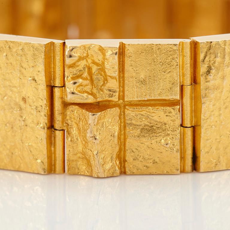 An 18K gold Lapponia bracelet "Quadrate forms" design Björn Weckström.