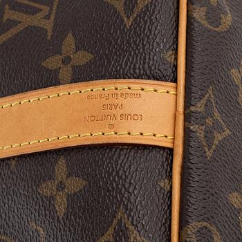 Louis Vuitton, a 'Speedy 25' monogram canvas handbag, 2017.