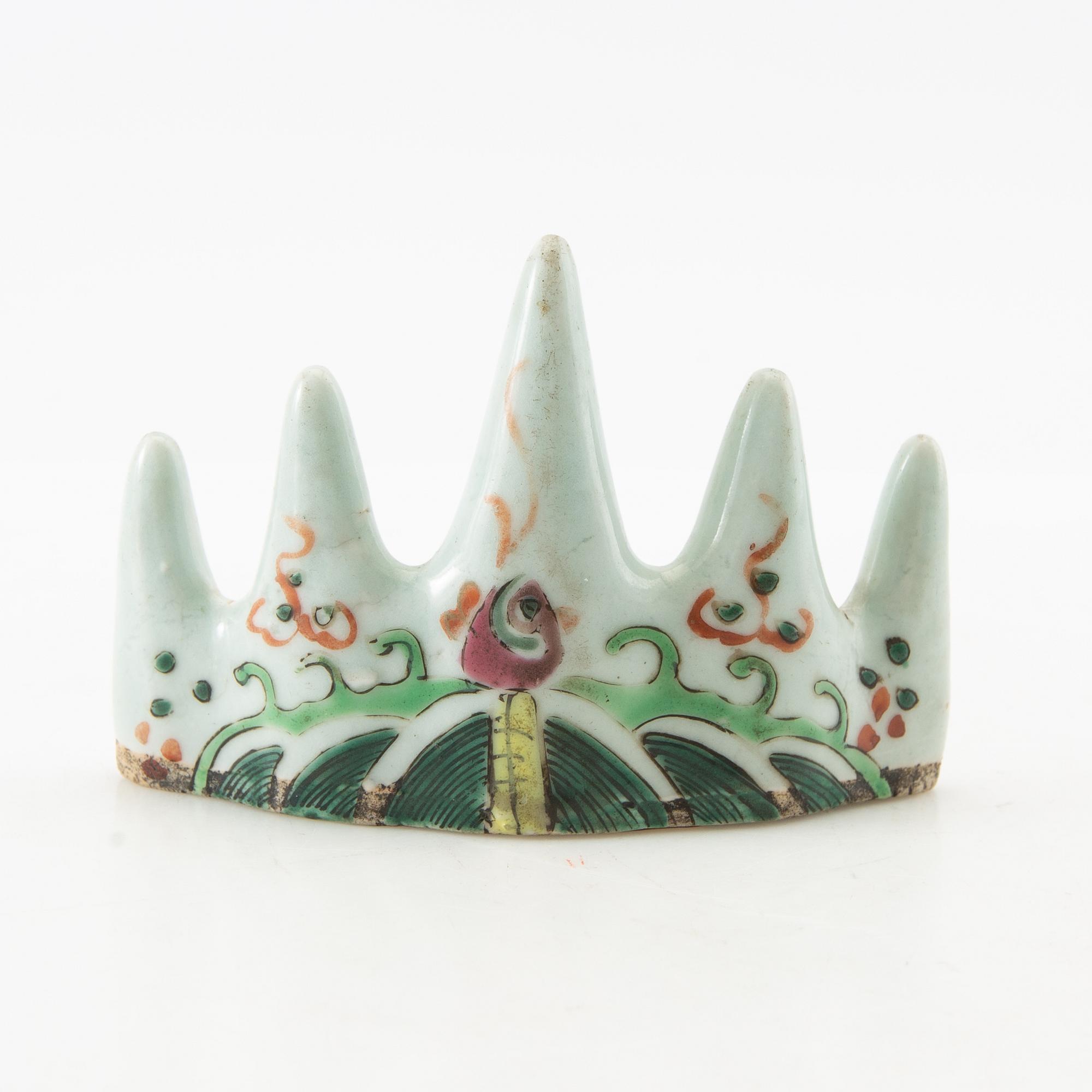 Brush holder China Jiaqing (1796-1820) porcelain.