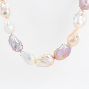 Cultured baroque freshwater pearl necklace, clasp Gaudy white gold with sapphires.