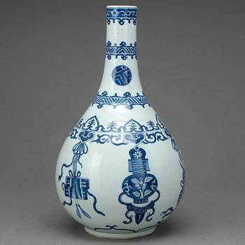 VAS, porslin, Kina, 1900-tal.