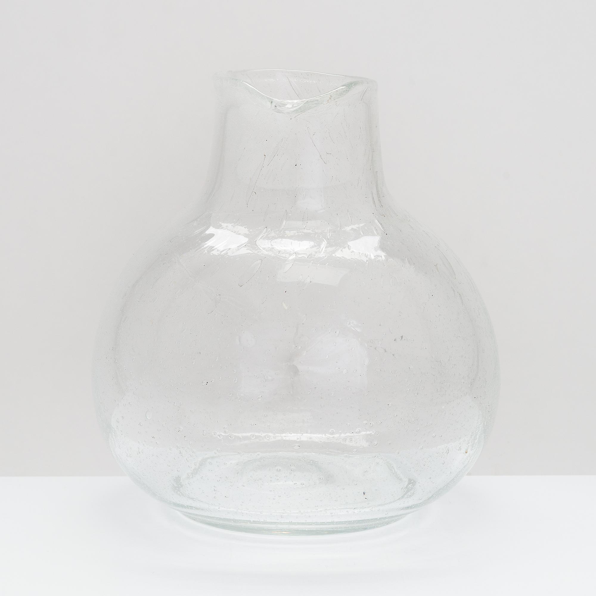 Kaj Franck, båskål, karaff och skål, Sargasso-serien, signerade Nuutajärvi Notsjö. Serien formgiven under 1960-telet.