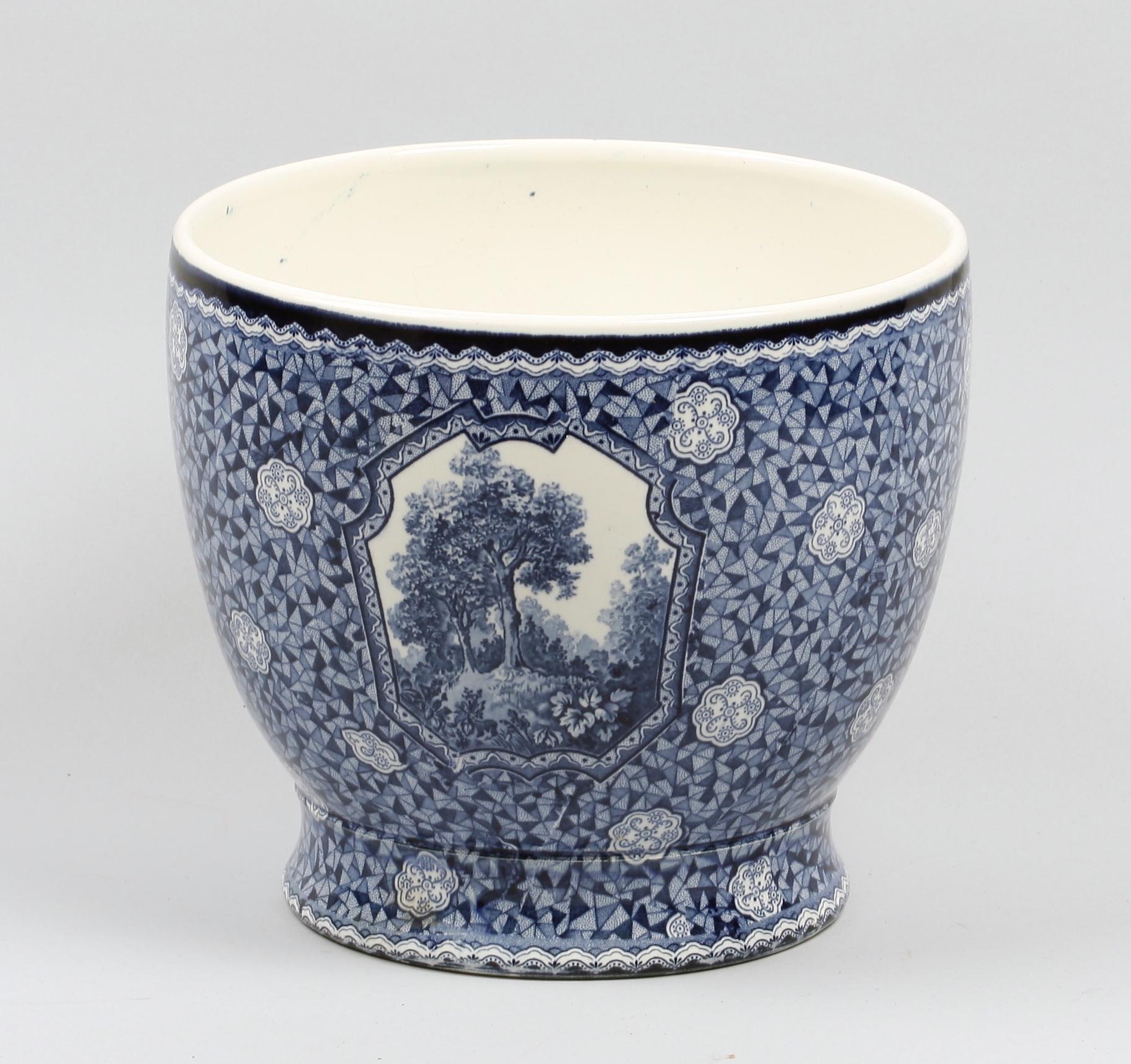 YTTERFODER, porslin, Villeroy Boch, 1900-talets första hälft.