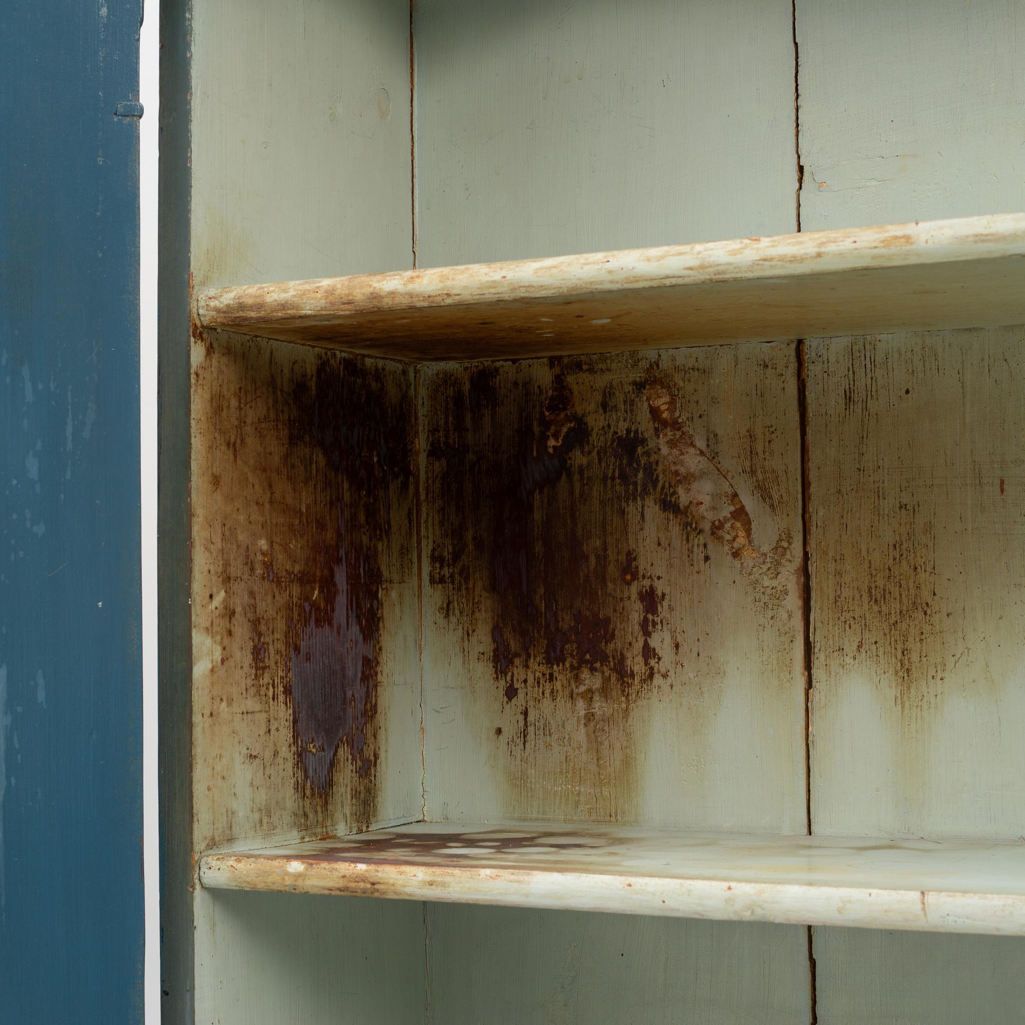 Skåp, allmoge, daterat 1807.