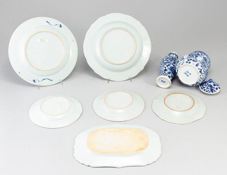 A group of eight blue and white porcelain objects, Qing dynasty, 18th-19th century.