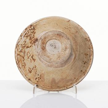 A ceramic bowl, Song dynasty (960-1279).