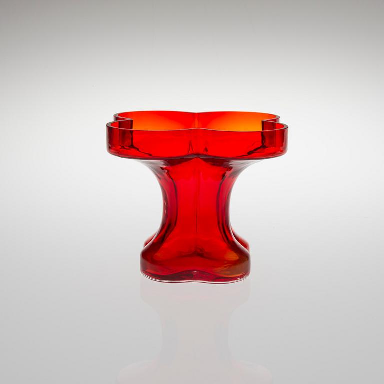 HELENA TYNELL, FLASKOR, 3 st samt VAS, glas, 1960-70-tal.