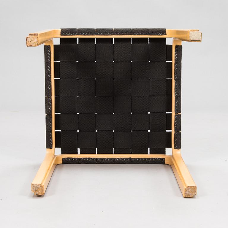Alvar Aalto, a late 20th century 'Y61' stool for Artek.