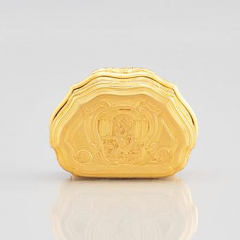 A Swedish Rococo 21 carat gold box, mark of Frantz Bergs (active 1725-1777).