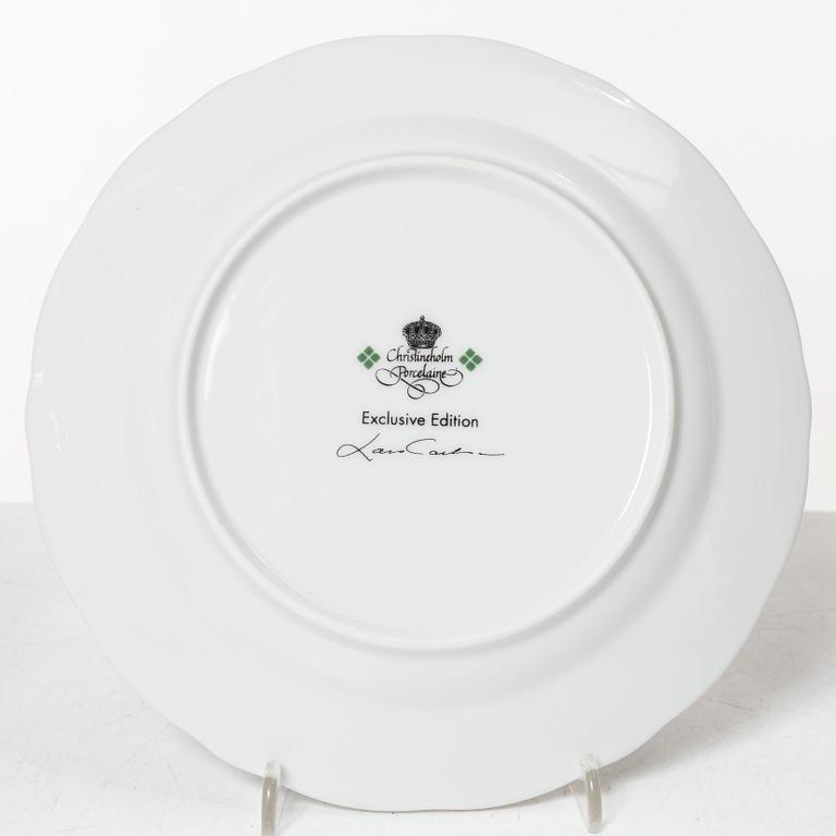 Christmas service, 77 pieces, Christineholm, second half of the 20th century.