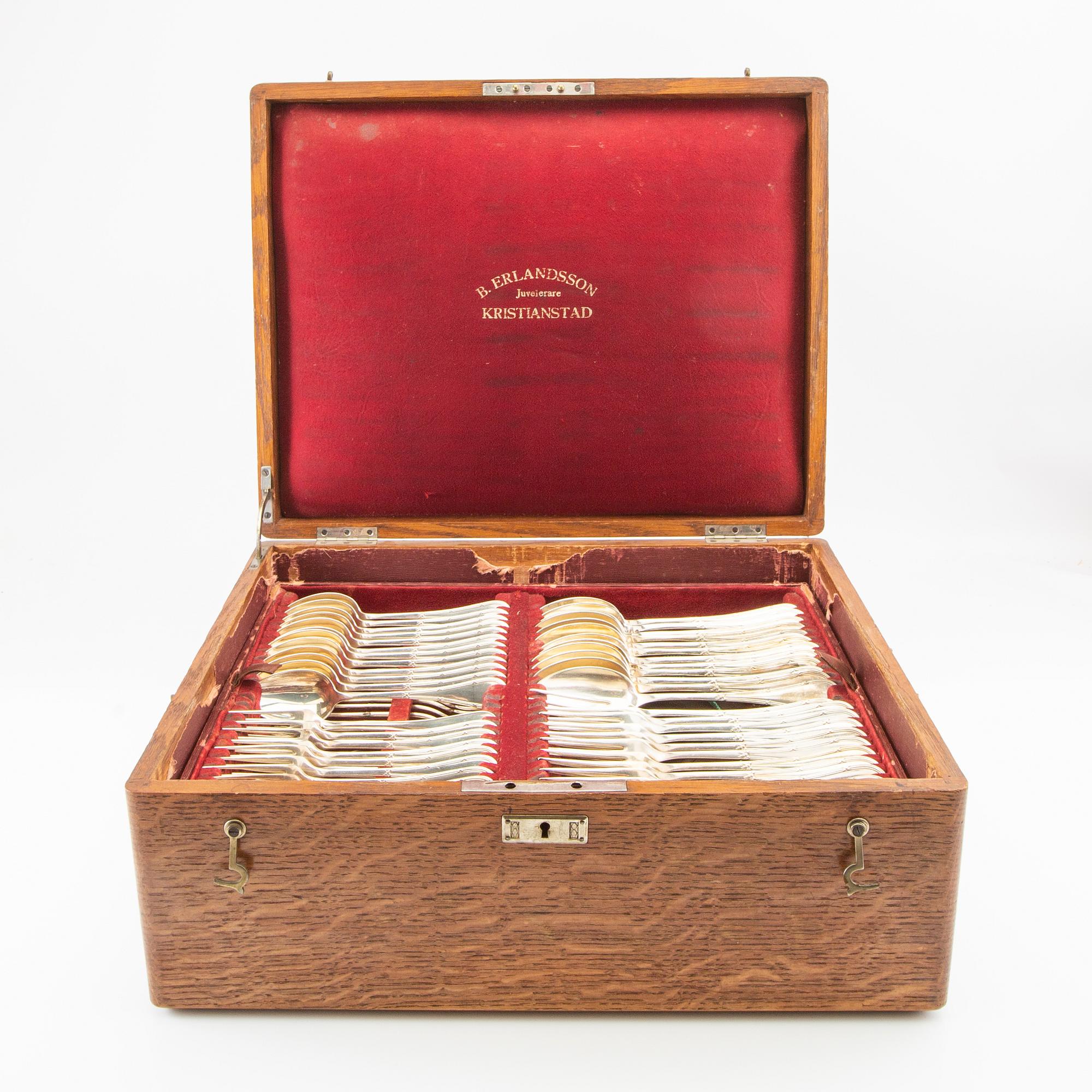 Cutlery service 72 pcs "Rosette" silver, B Erlandsson Kristianstad 1909.
