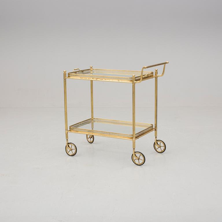 SERVERINGSVAGN, 1900-talets andra hälft.