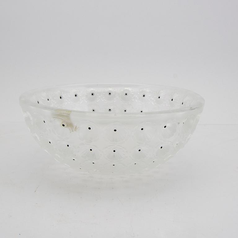 René Lalique, bowl "Nemours", France, second half of the 20th century cast glass.