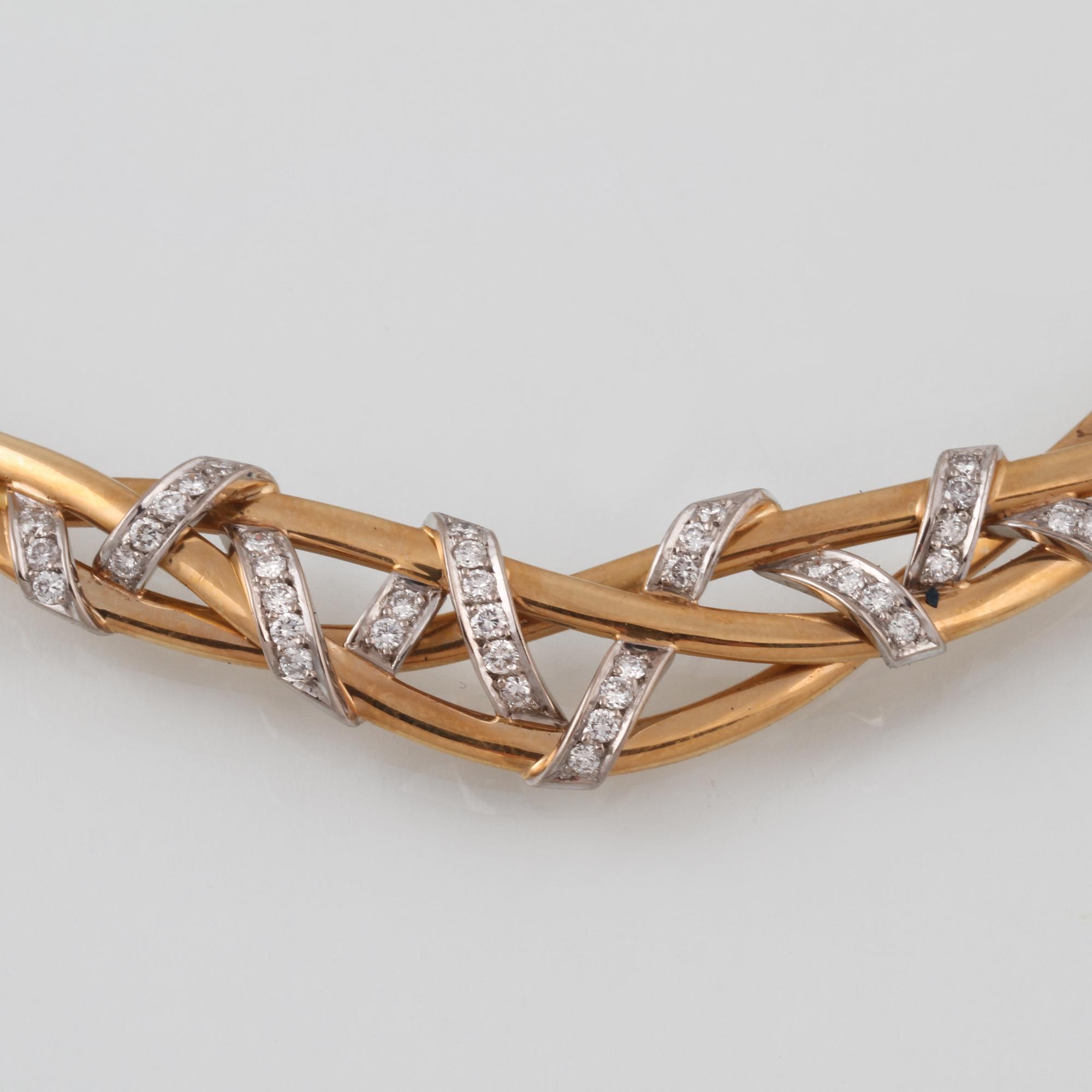 COLLIER, 18K guld samt briljantslipade diamanter ca 0.78 ct, Engelbert, Stockholm, 1997. Vikt 49,4 gram.