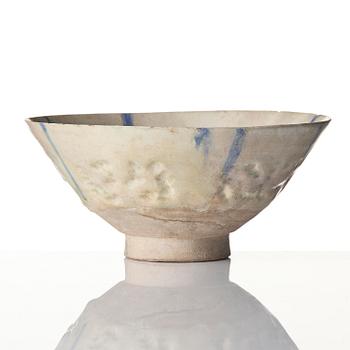 A glazed Kashan pottery bowl, Persia, around 1200 AD.
