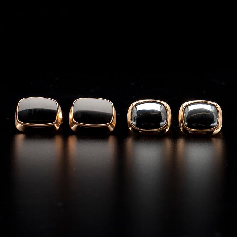 MANSCHETTKNAPPAR, 2 par, guld 14K, hematit och onyx, finska stämplar 1960-tal. Vikt 16,2 g.