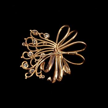 BROSCH, guld 14K, gammalslipade diamanter, Risto Aho, Helsingfors 1959. Vikt 11,8 g.