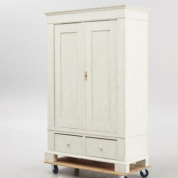A clothes cabinet, first half of the 20th century.