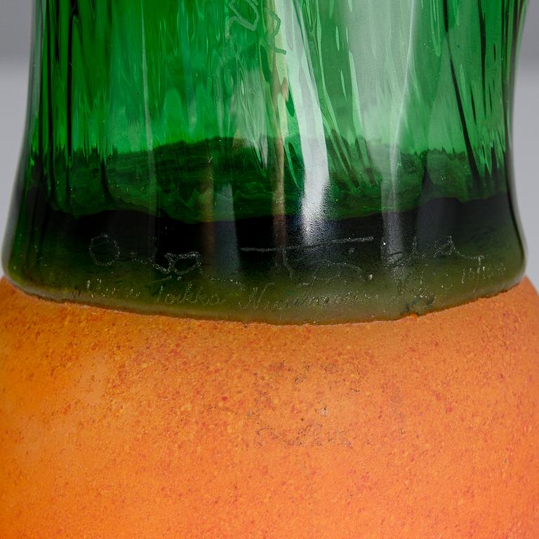 Oiva Toikka, Four glass figurines from the 'Vegetables' series, Pro Arte 1993, signed.