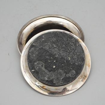 COASTERS, 2 st, silver, Danmark, 1951.