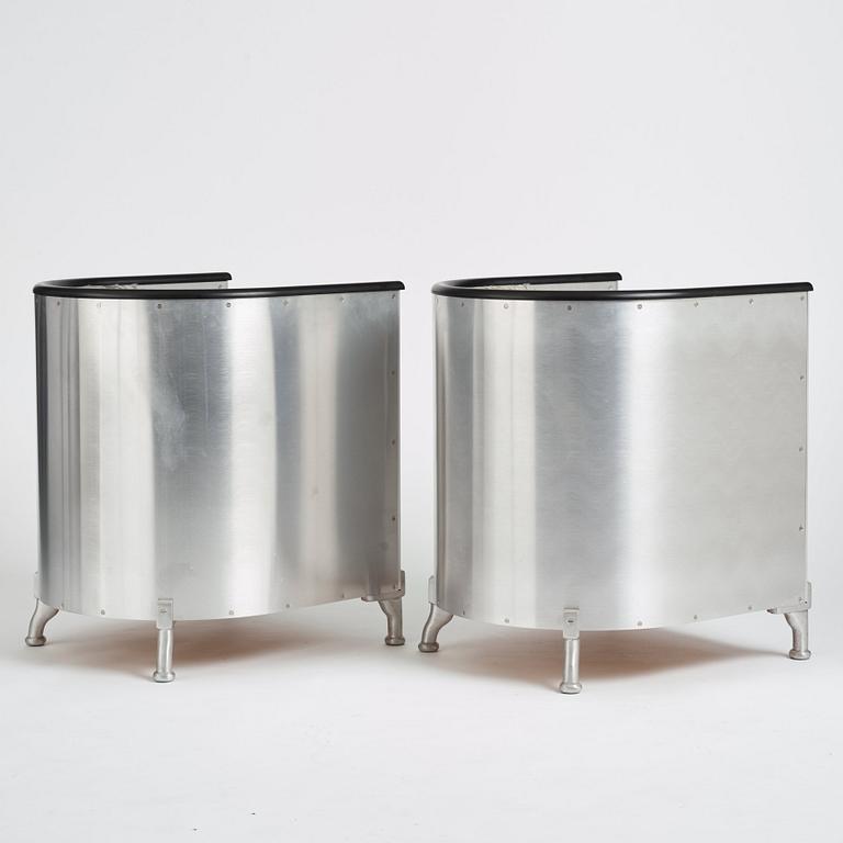 Mats Theselius, a pair of "Aluminiumfåtölj" armchairs, Källemo, Värnamo.