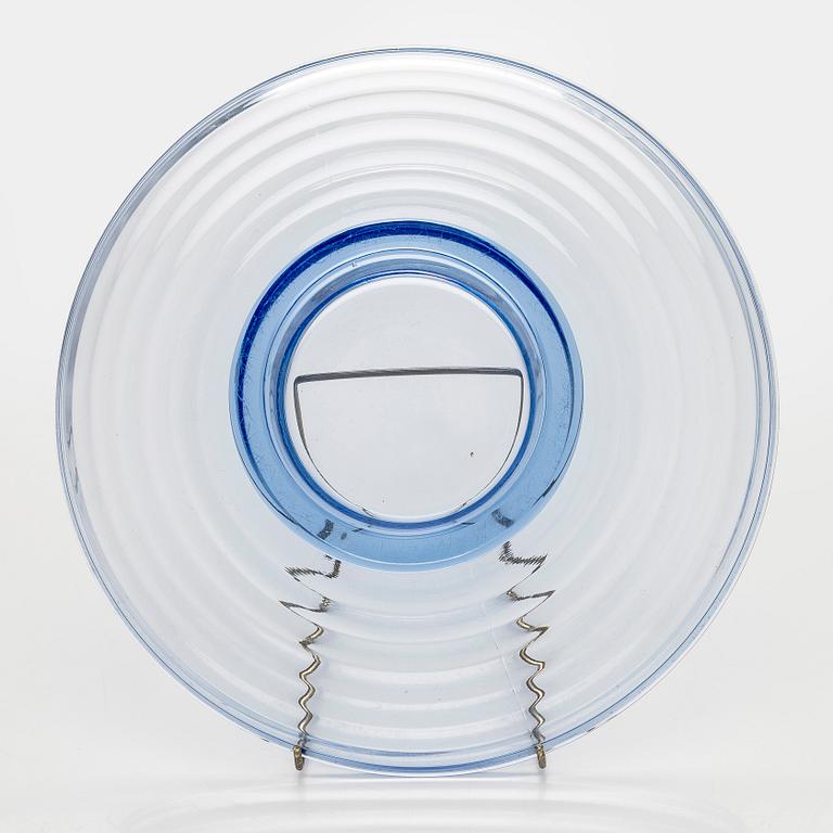 Aino Aalto, A 1930s glass bowl 4135, 'Bölgeblick'  for Karhula Glassworks, Finland.