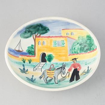 Gunnar Nylund & Heidi Heimann, a set of one ceramic vase, two dishes and a bowl for Rörstrand.