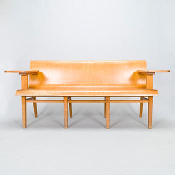 Risto-Veikko Luukkonen, a 1930s sofa/bench manufactured by Vakiopuu.