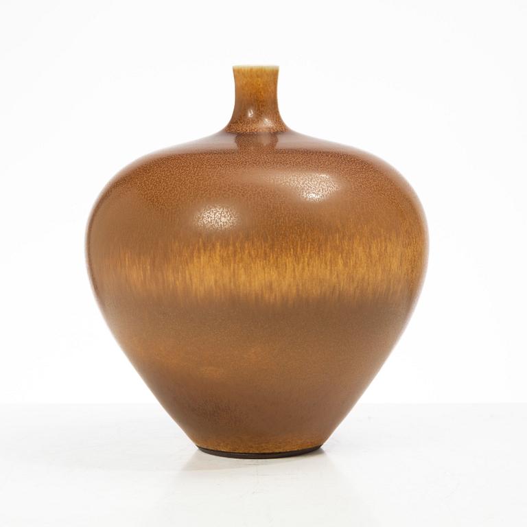 Berndt Friberg, a stoneware vase, Gustavsbergs Studio, Sweden, 1974.