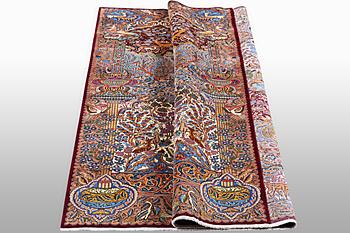 Matta, Kashmar, ca 393 x 303 cm.