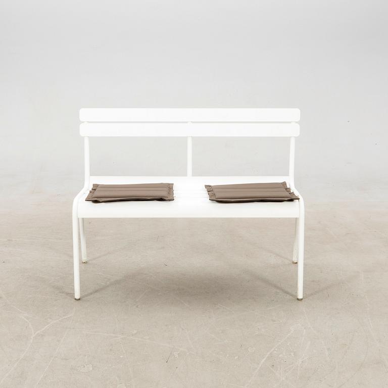 Frédéric Sofia, garden sofa, "Luxembourg" for Fermob 21st century.