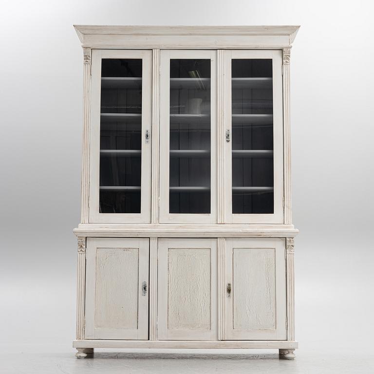 Bookcabinet, circa 1900.