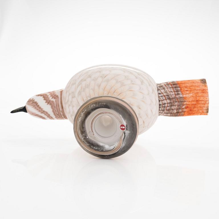 Oiva Toikka, A glass bird 'Pale (Male)', signed O. Toikka Nuutajärvi Pale Male 386/1000.