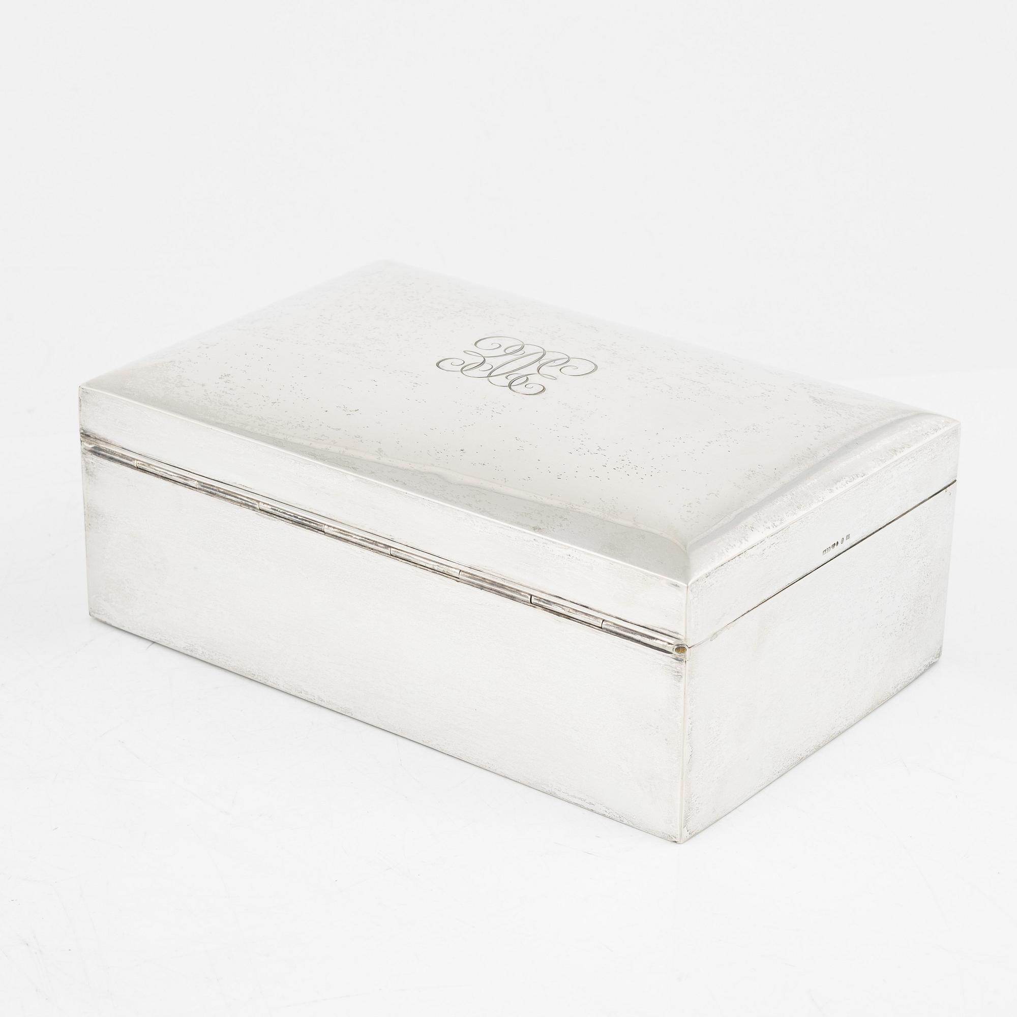 AG Dufva, skrin, silver, Stockholm 1917.