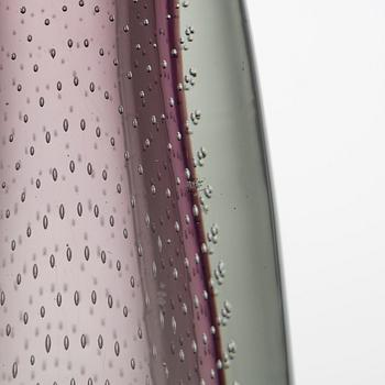 Gunnel Nyman, A glass vase signed, G. Nyman, Nuutajärvi Notsjö.