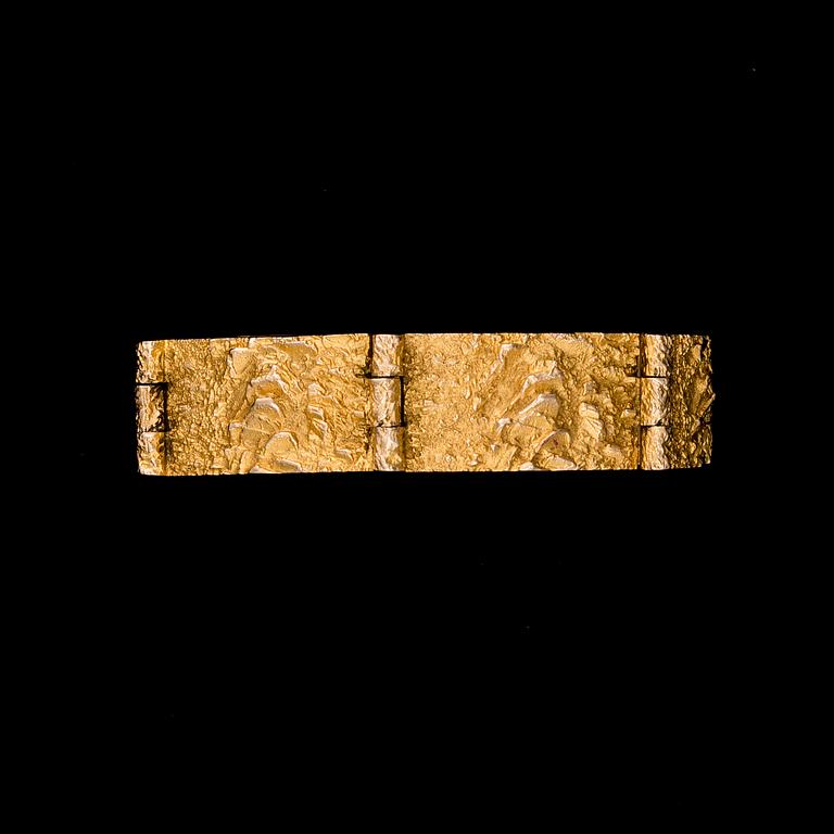 BJÖRN WECKSTRÖM, a bracelet " Velvet Clouds", 14K gold. Lapponia 1971.