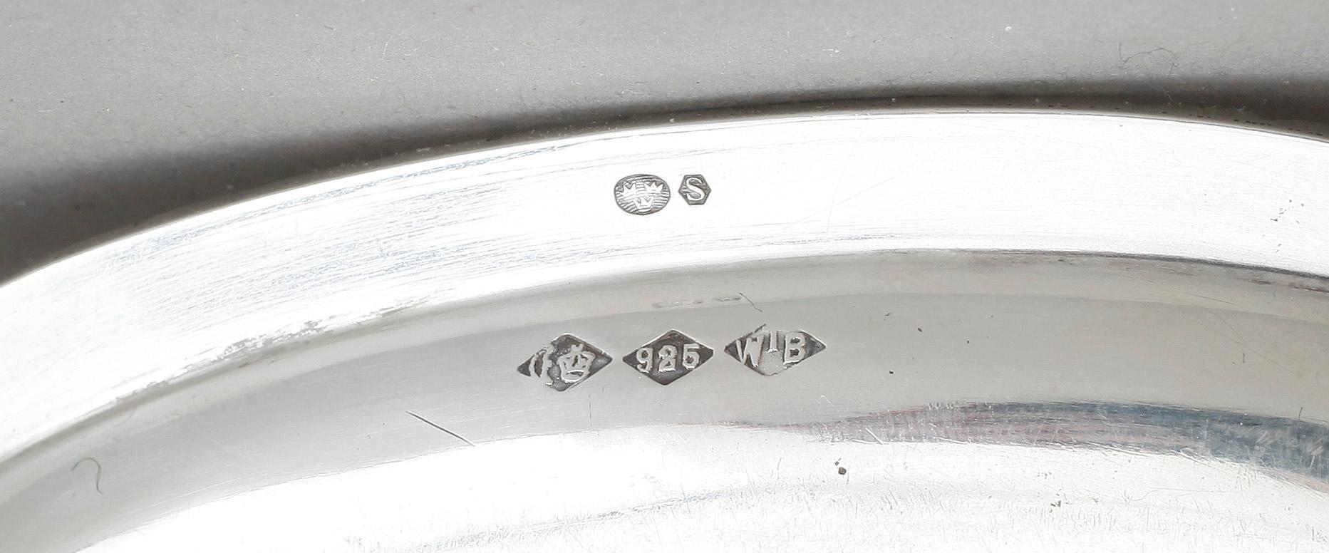 SOCKERSKÅL, GRÄDDKANNA SAMT BRICKA, silver, Wilhelm Binder, Tyskland, svenska importstämplar, 1900-tal. Vikt ca 234 g.