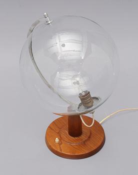 BORDSLAMPA, 1900-talets andra hälft.