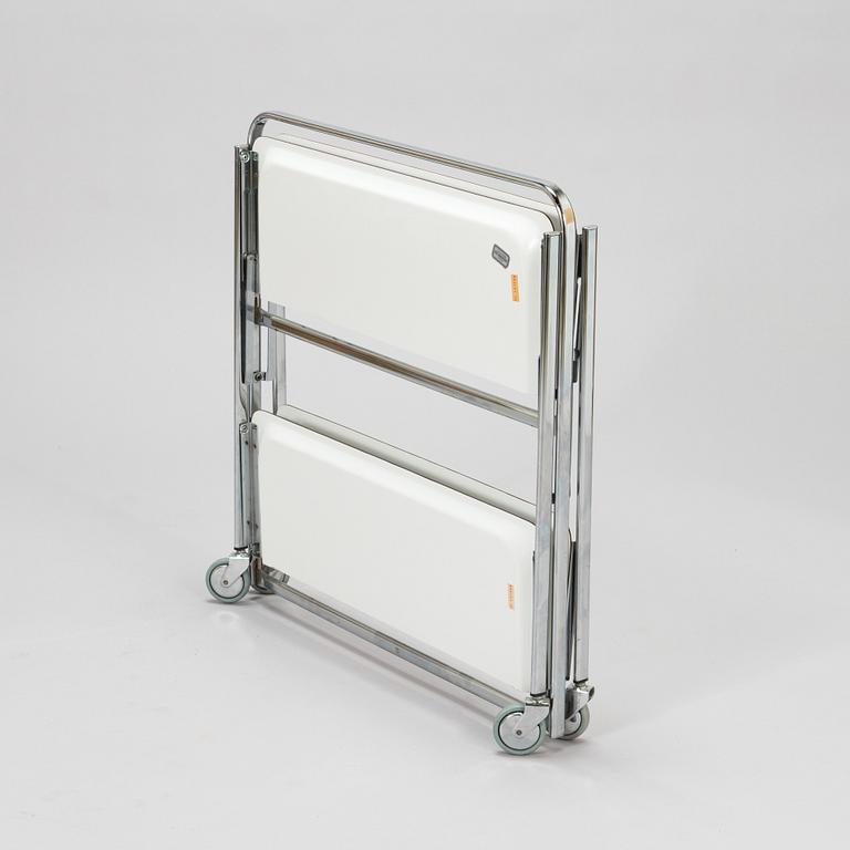 Tarjoiluvaunu, Italia, 1900-luvun loppupuoli.