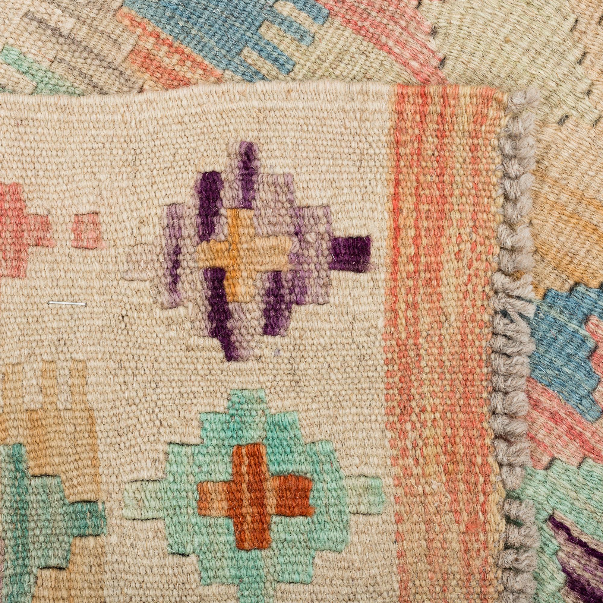 A runner, Kilim, ca 285 x 77 cm.