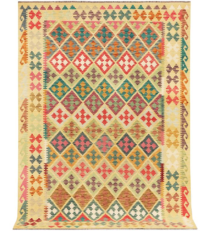 A Kilim carpet, c. 298 x 204 cm.