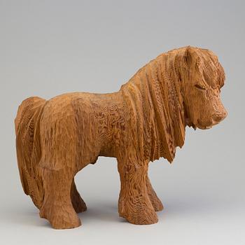 OKÄND KONSTNÄR, skulptur, trä, troligen Gertrud Hagberg, daterad 1971.
