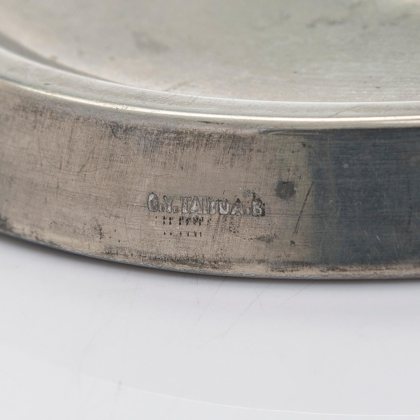 Paavo Tynell, kynttelikköjä, 4 kpl, kynttilänjalkoja, 3 paria, mm. malli 8018 Taito 1920/1930-luku.