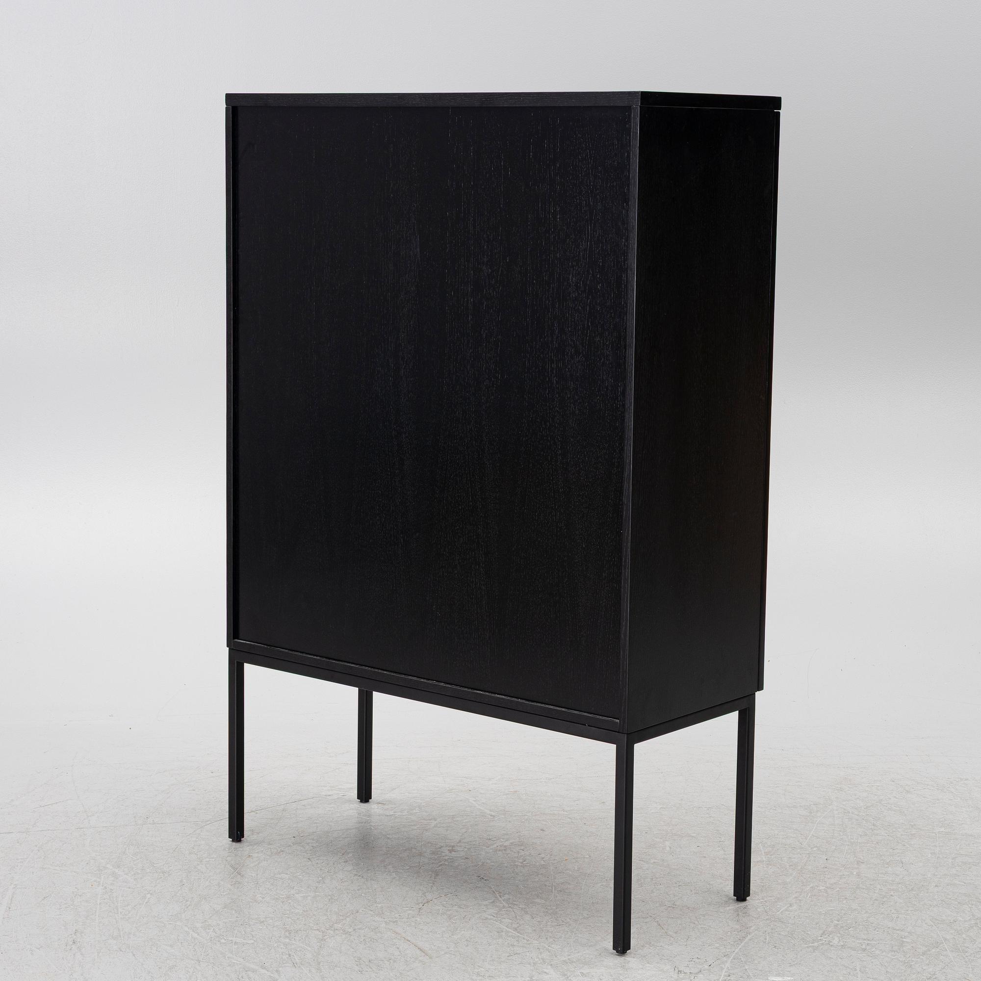 Skåp, ”Barn Cabinet”, Woud, Danmark, samtida.