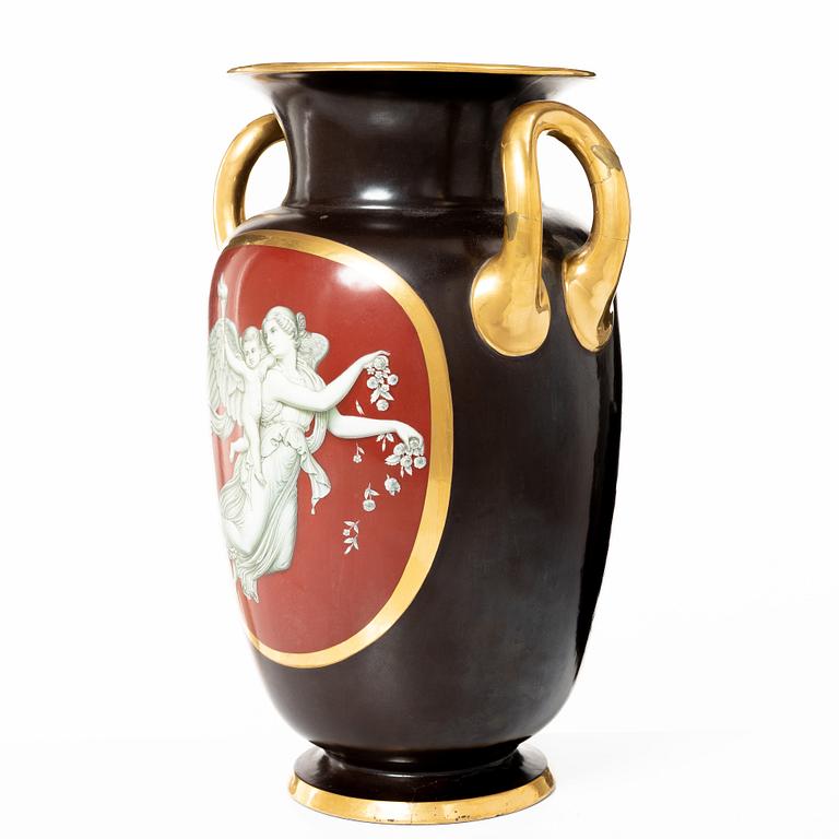 A large Swedish porcelain urn, Gustavsberg, 1866.