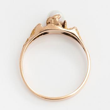 Björn Weckström, ring, "Litet ord", 14K guld och odlad pärla. Lapponia 1979.