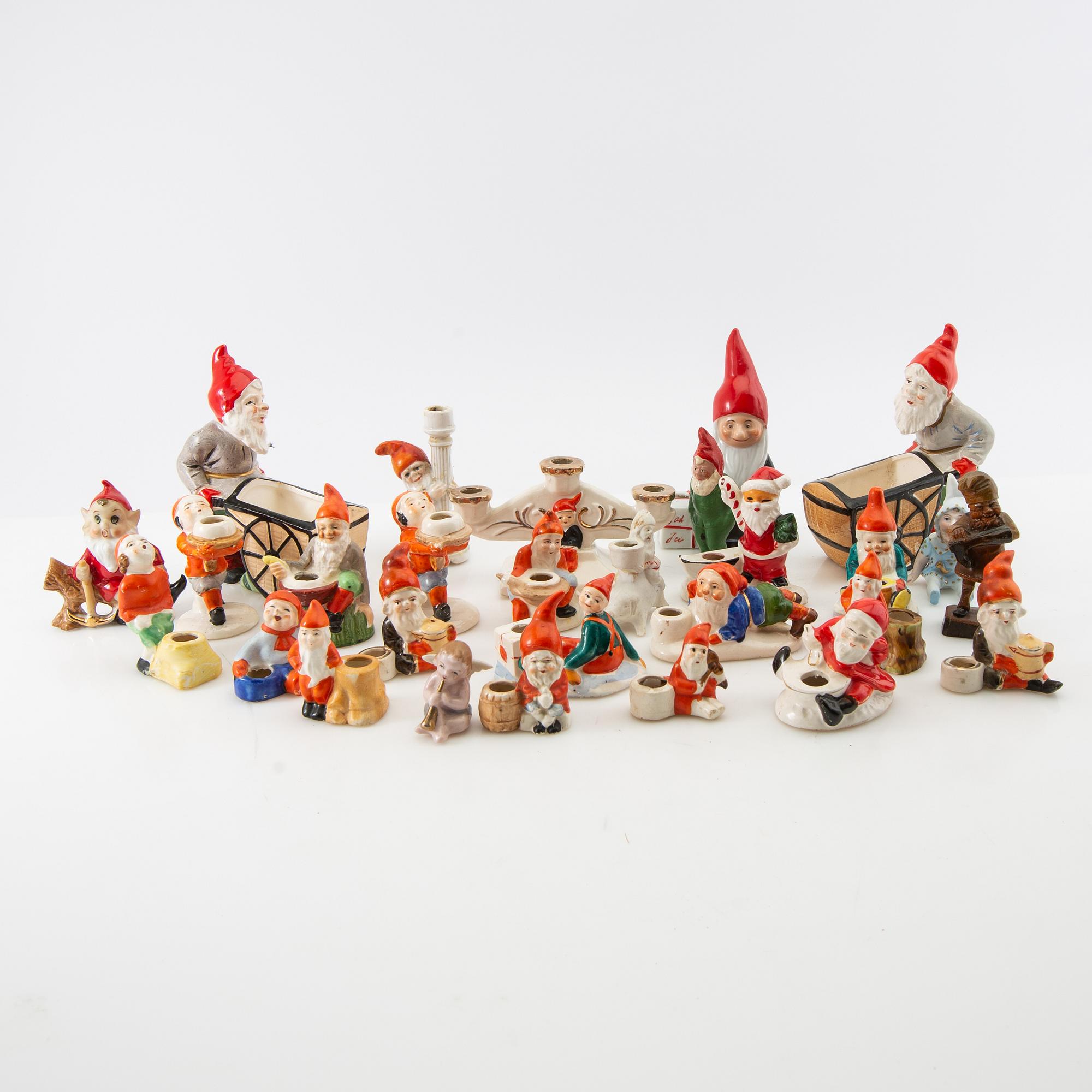 A collection of gnomes 28 pcs 20th century.