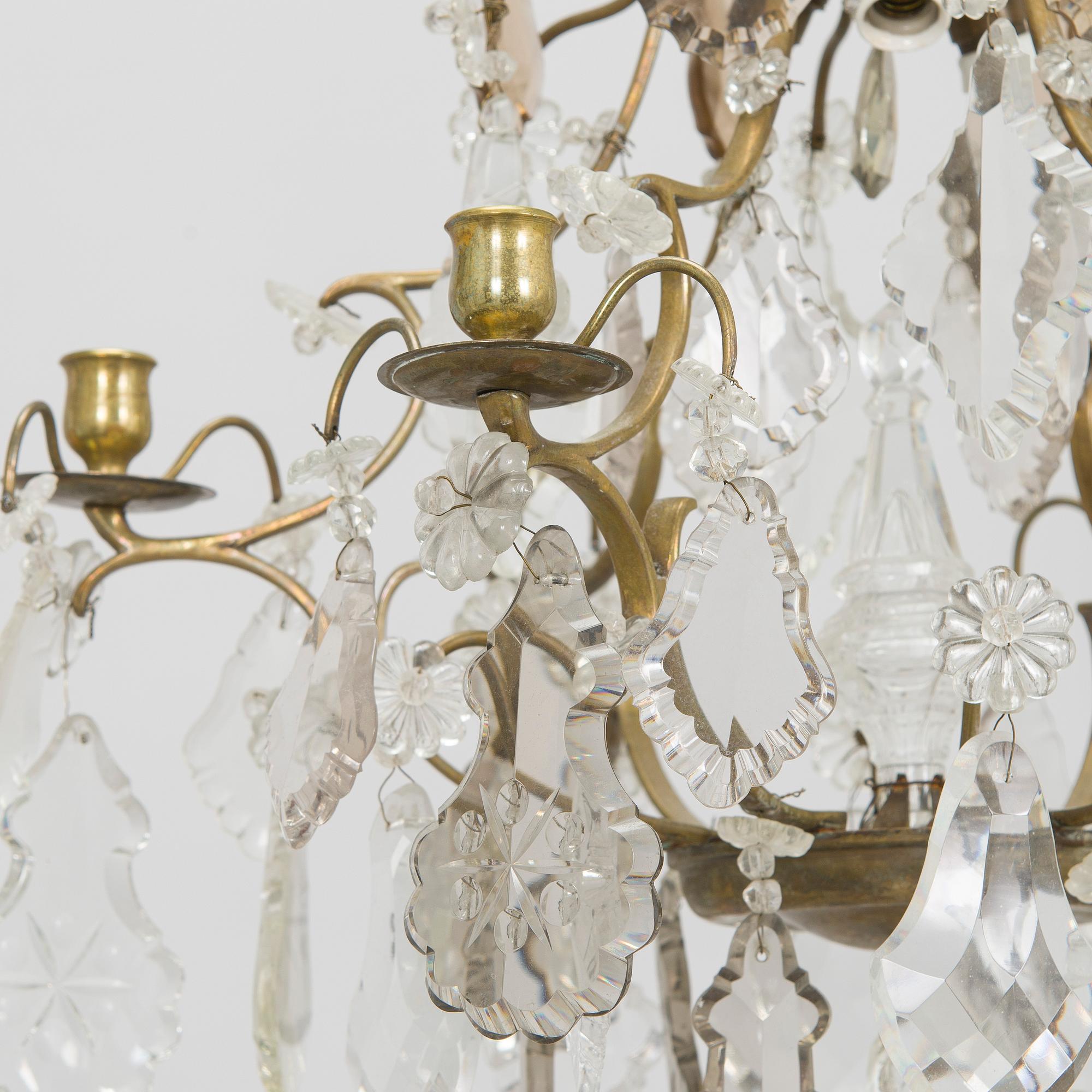 Kattokruunu, 1900-luvun puoliväli.