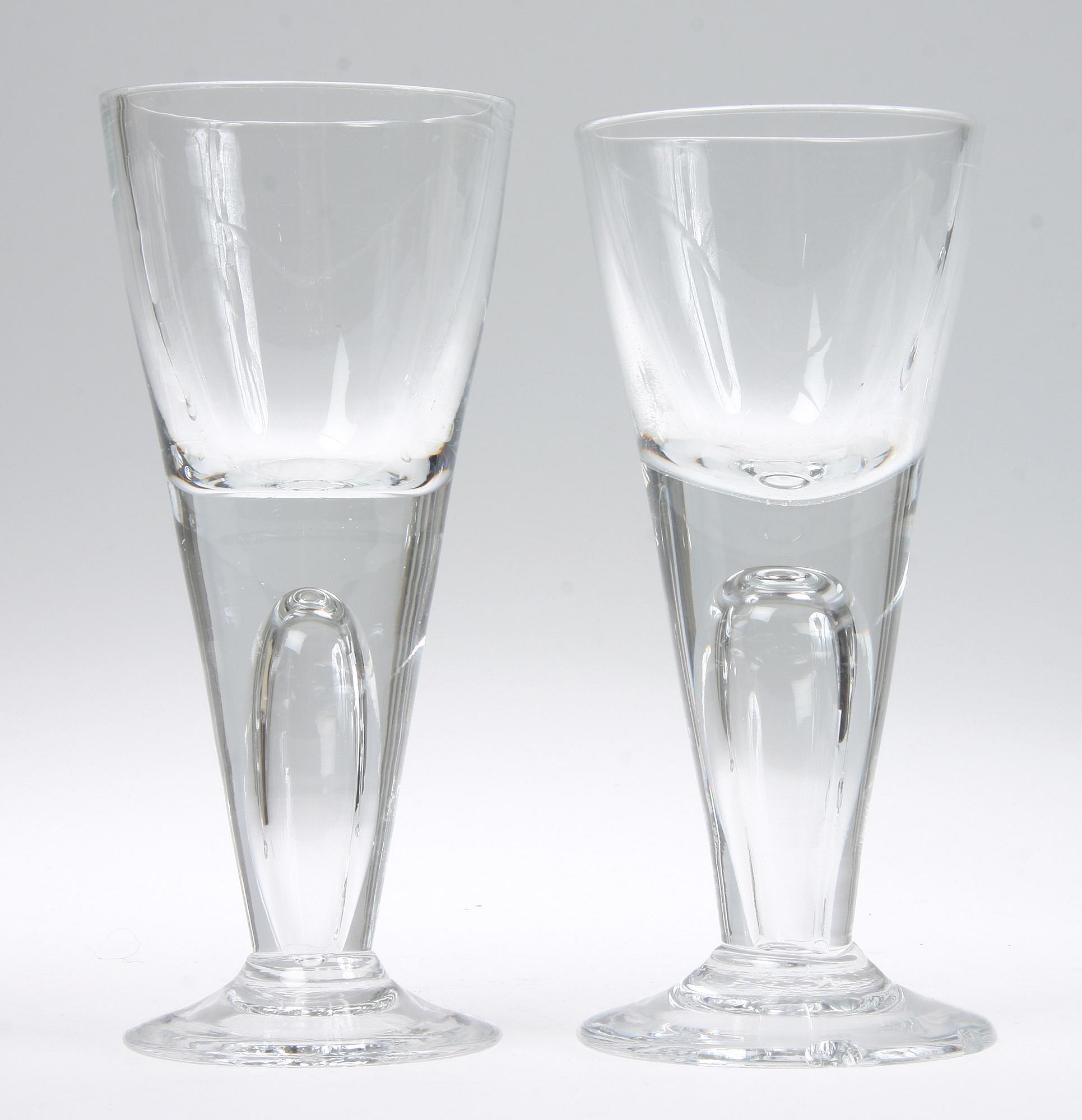SPETSGLAS, 8 st, 1900-talets mitt.
