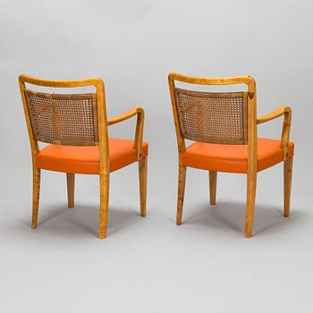 Werner West, karmstolar, ett par, "Motti", Kervo snickerifabrik. 1930-tal.